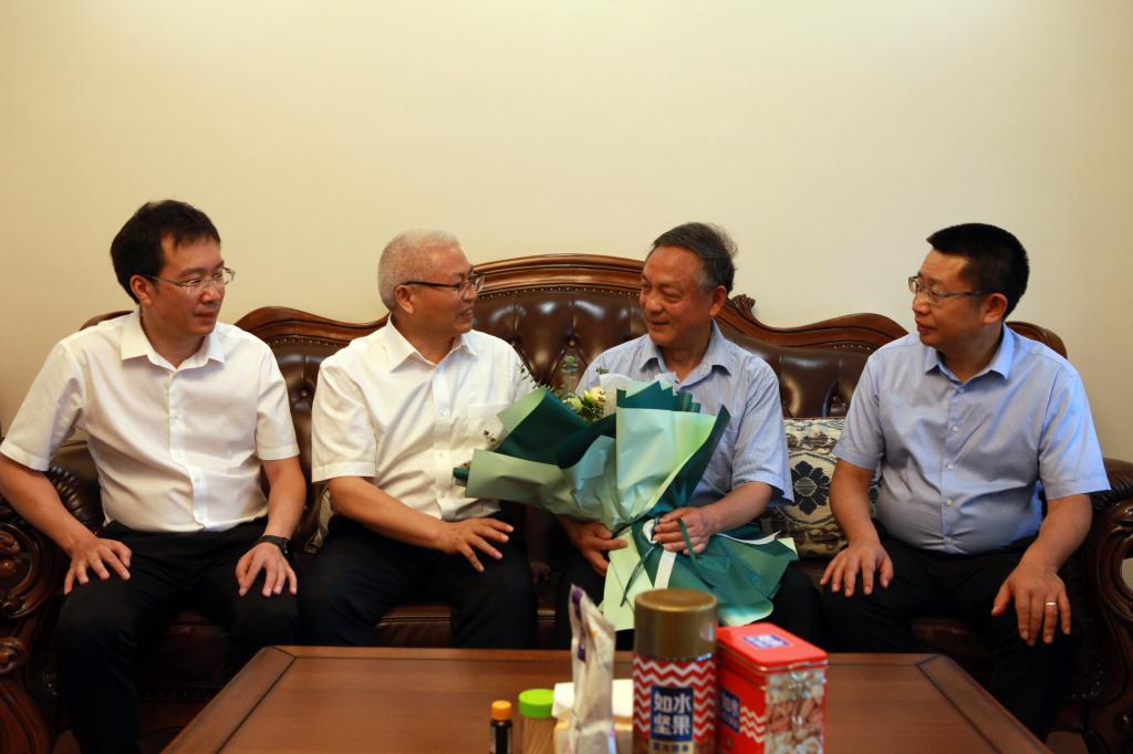 英国365(集团)公司官方网站