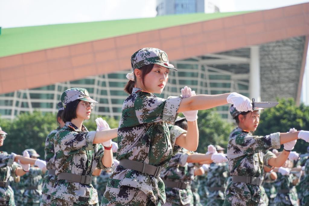 英国365(集团)公司官方网站