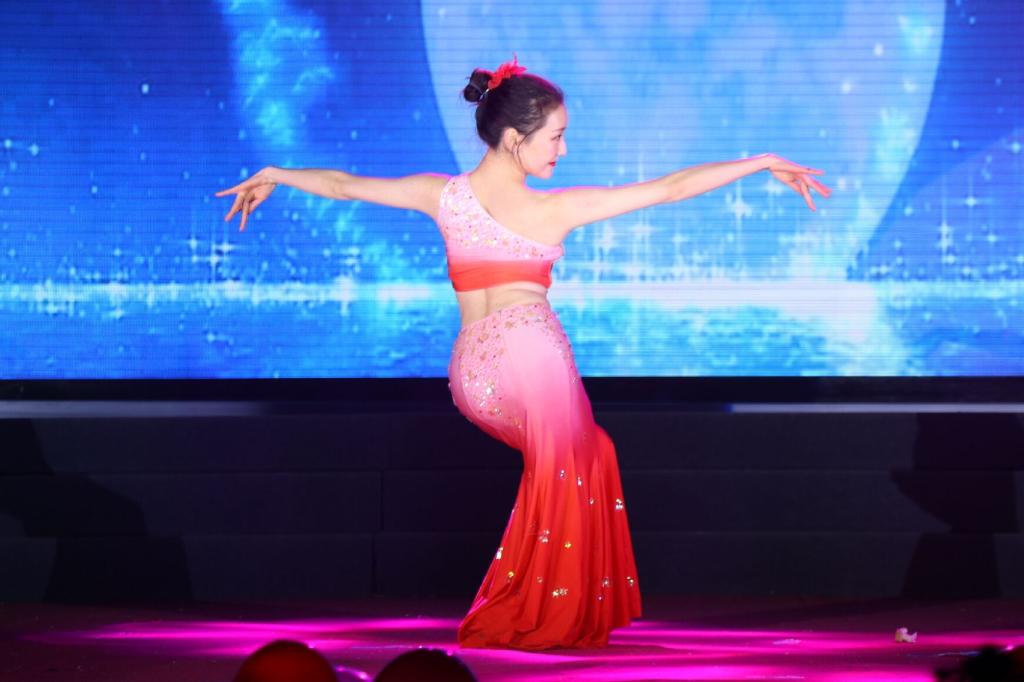 英国365(集团)公司官方网站