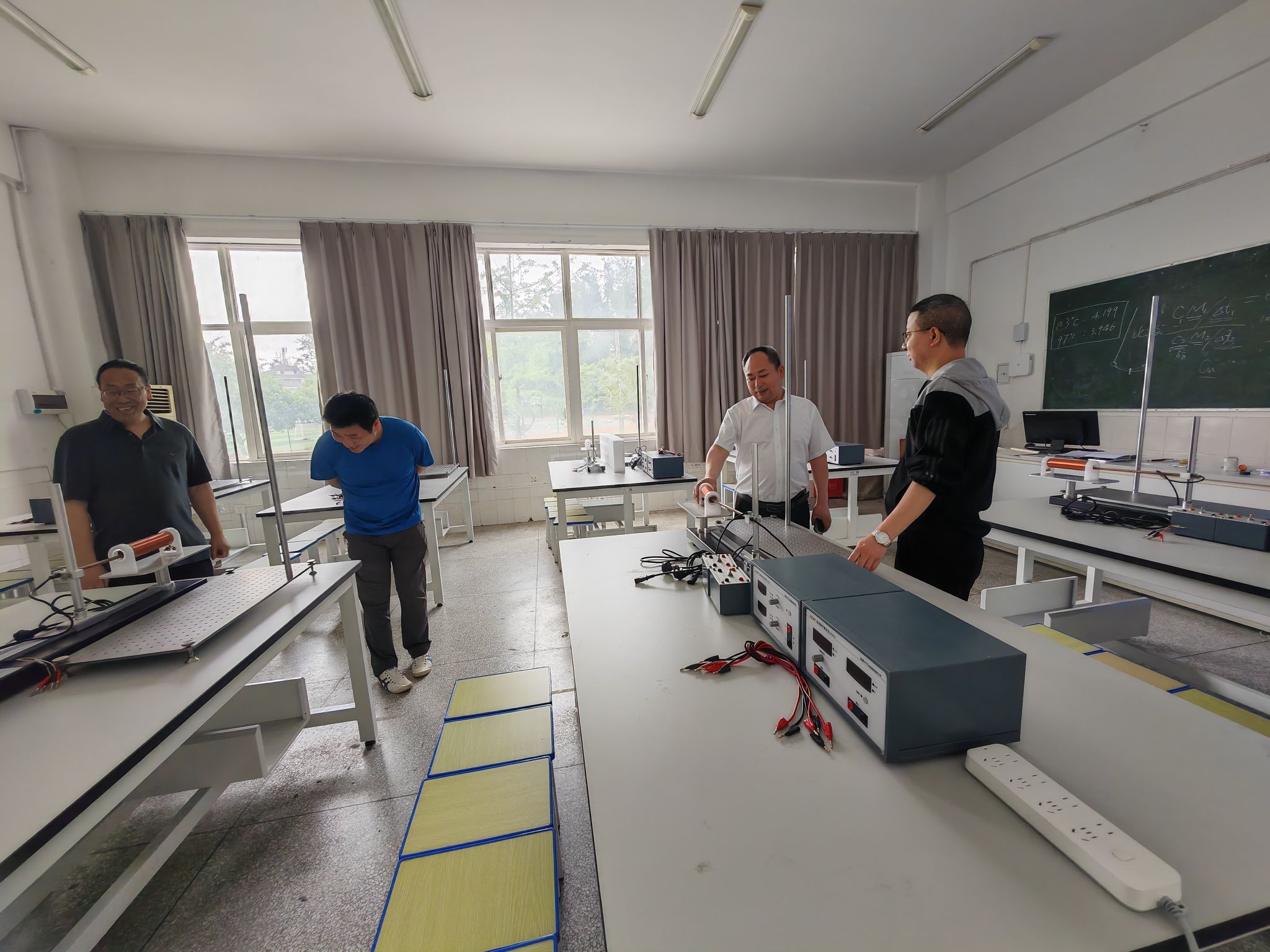 英国365(集团)公司官方网站