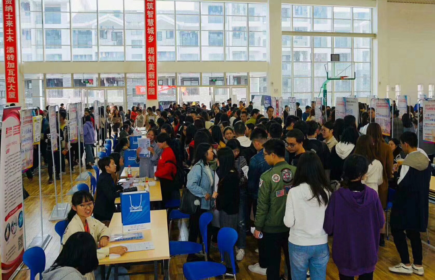 英国365(集团)公司官方网站