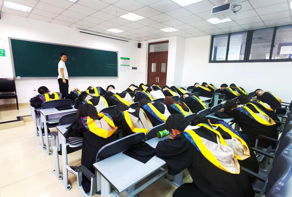 英国365(集团)公司官方网站