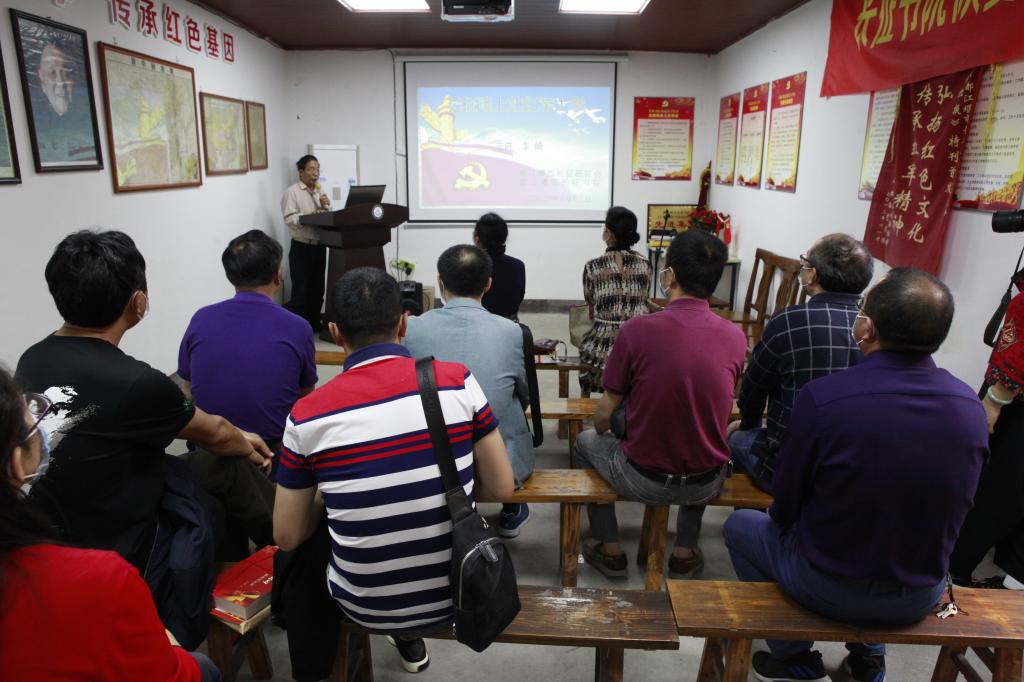 英国365(集团)公司官方网站