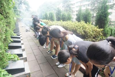 英国365(集团)公司官方网站