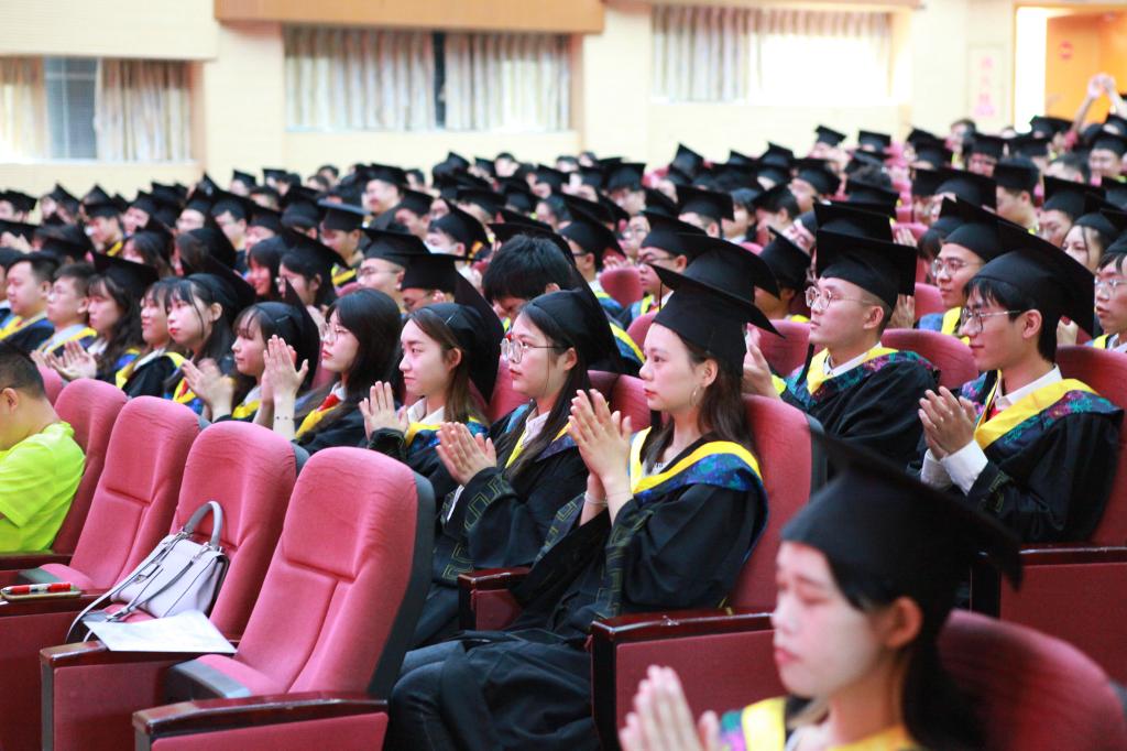 英国365(集团)公司官方网站