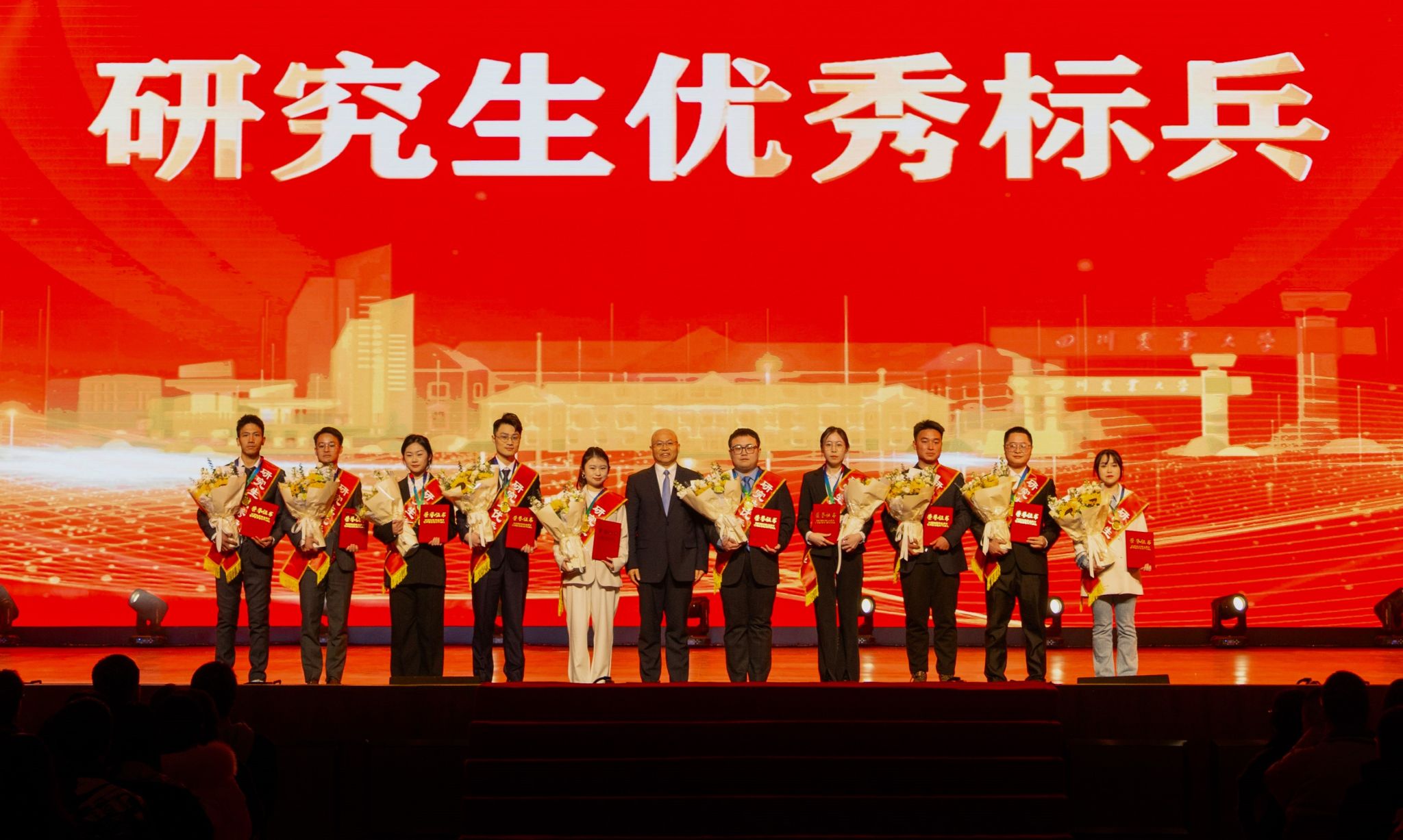 英国365(集团)公司官方网站