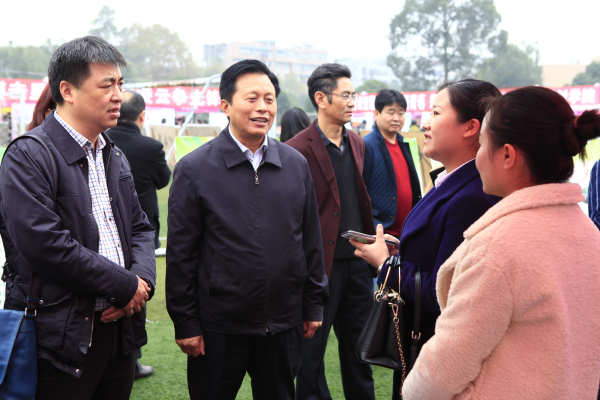 英国365(集团)公司官方网站