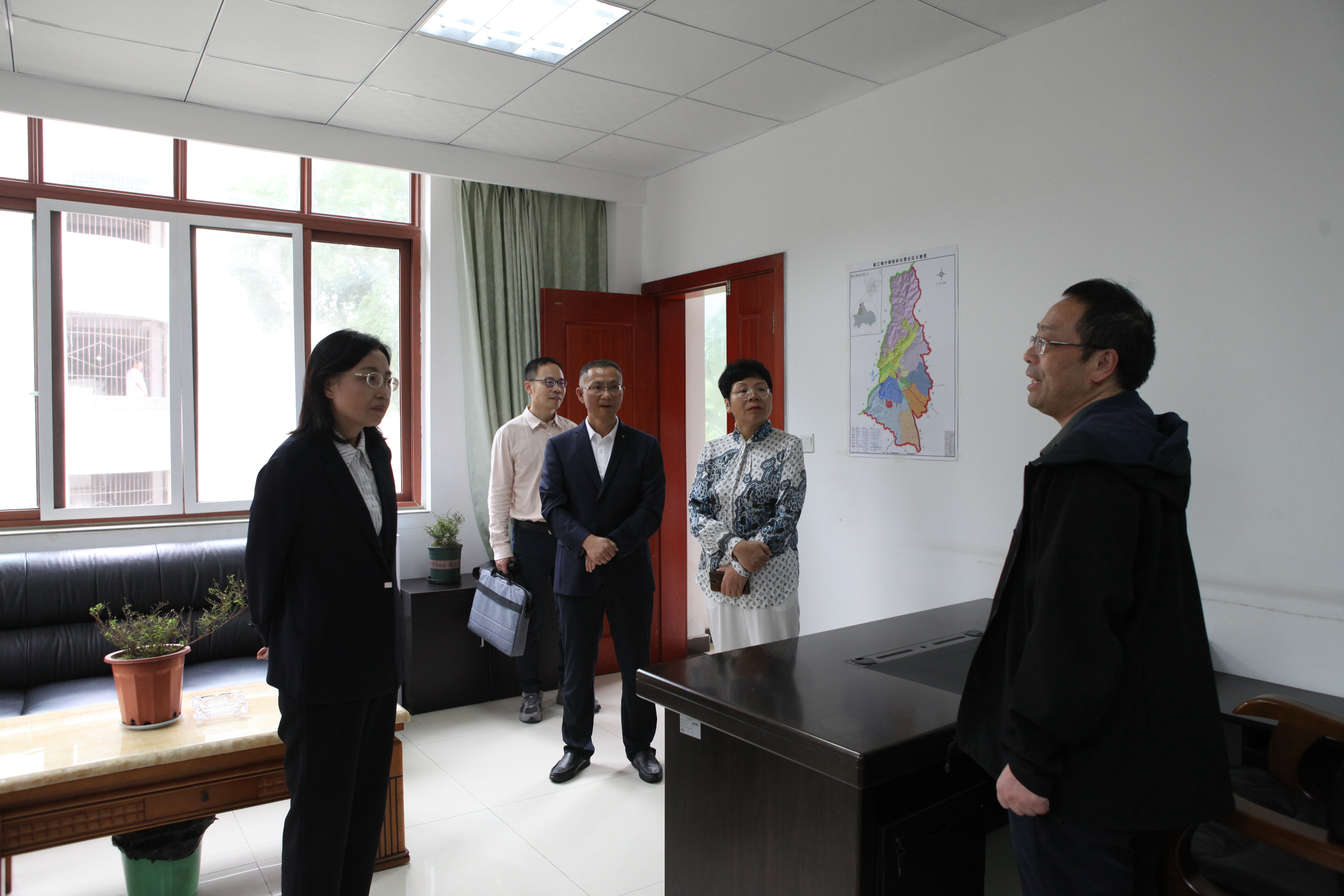 英国365(集团)公司官方网站