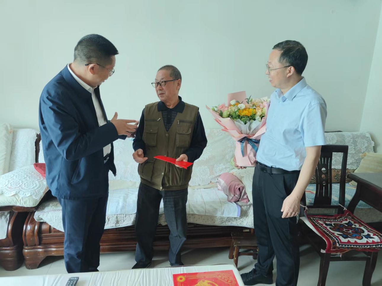 英国365(集团)公司官方网站