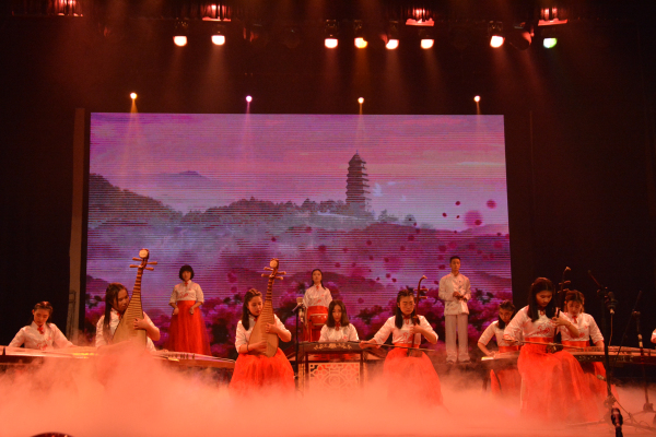 英国365(集团)公司官方网站