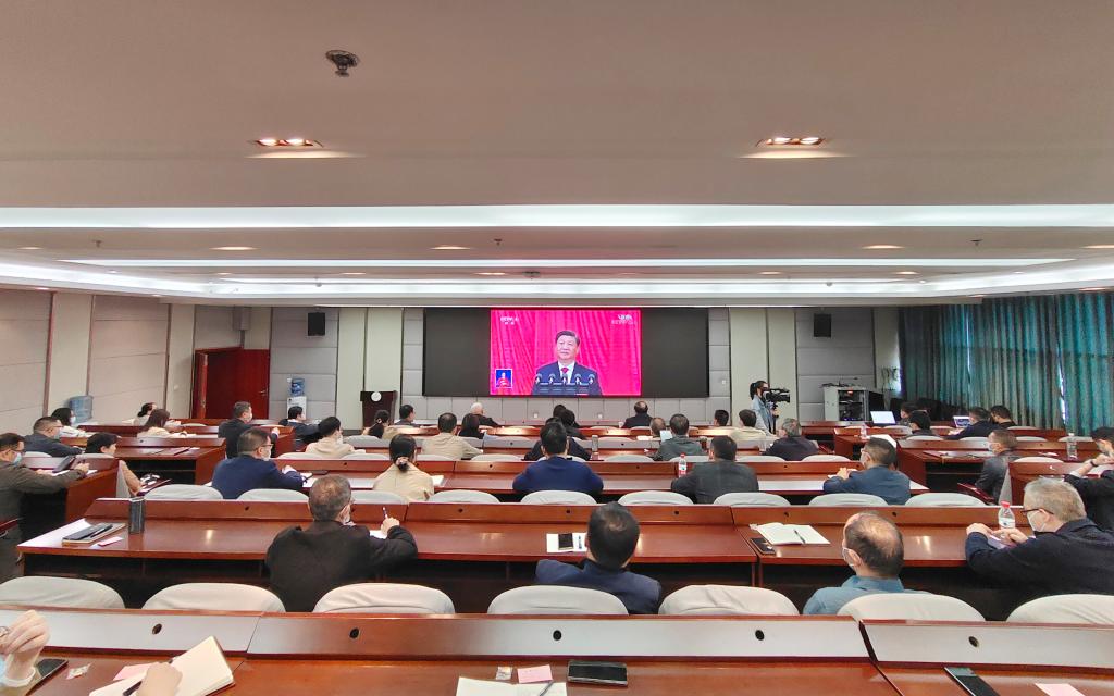 英国365(集团)公司官方网站