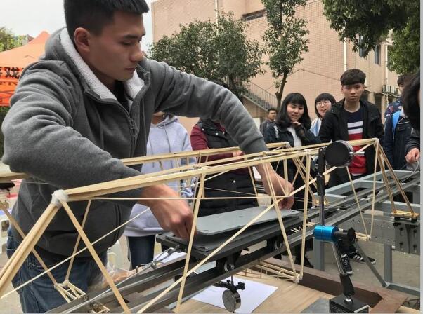 英国365(集团)公司官方网站