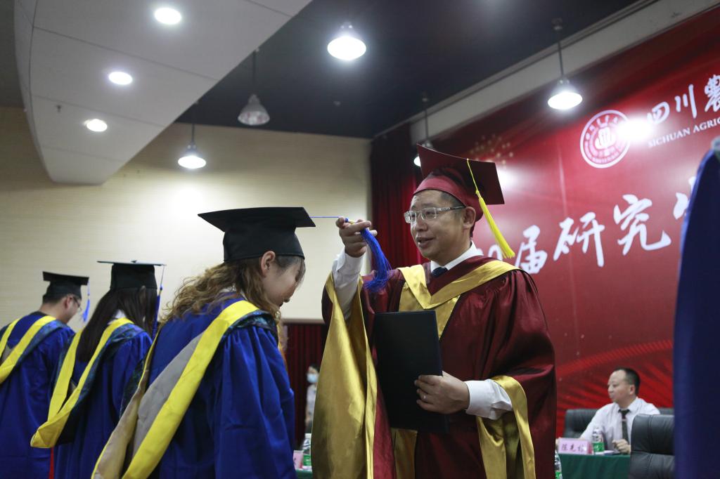 英国365(集团)公司官方网站