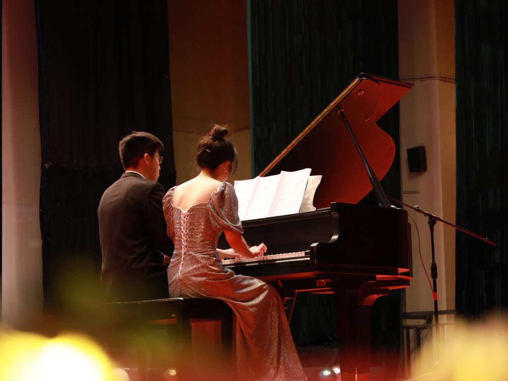 英国365(集团)公司官方网站