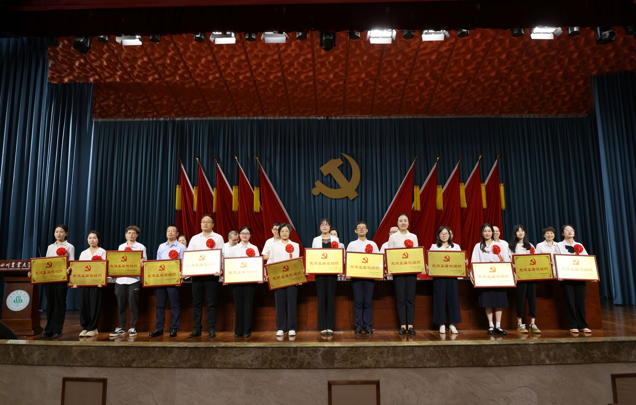 英国365(集团)公司官方网站