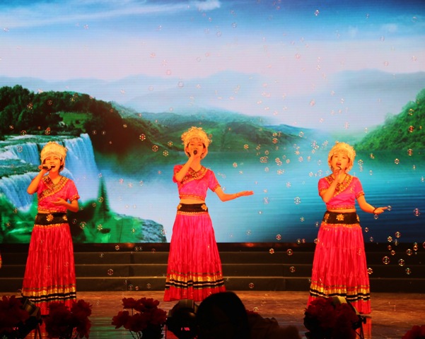 英国365(集团)公司官方网站