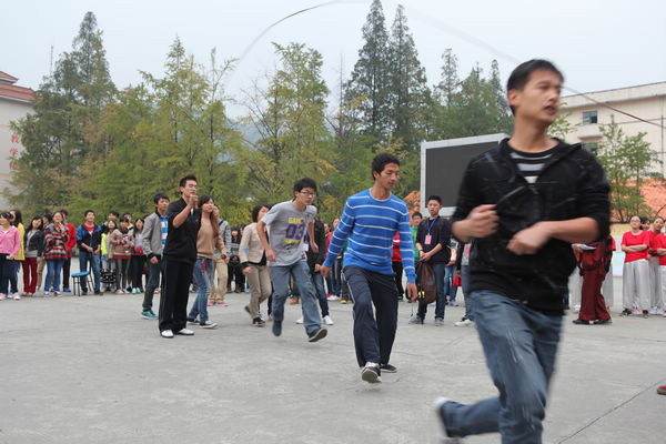 英国365(集团)公司官方网站