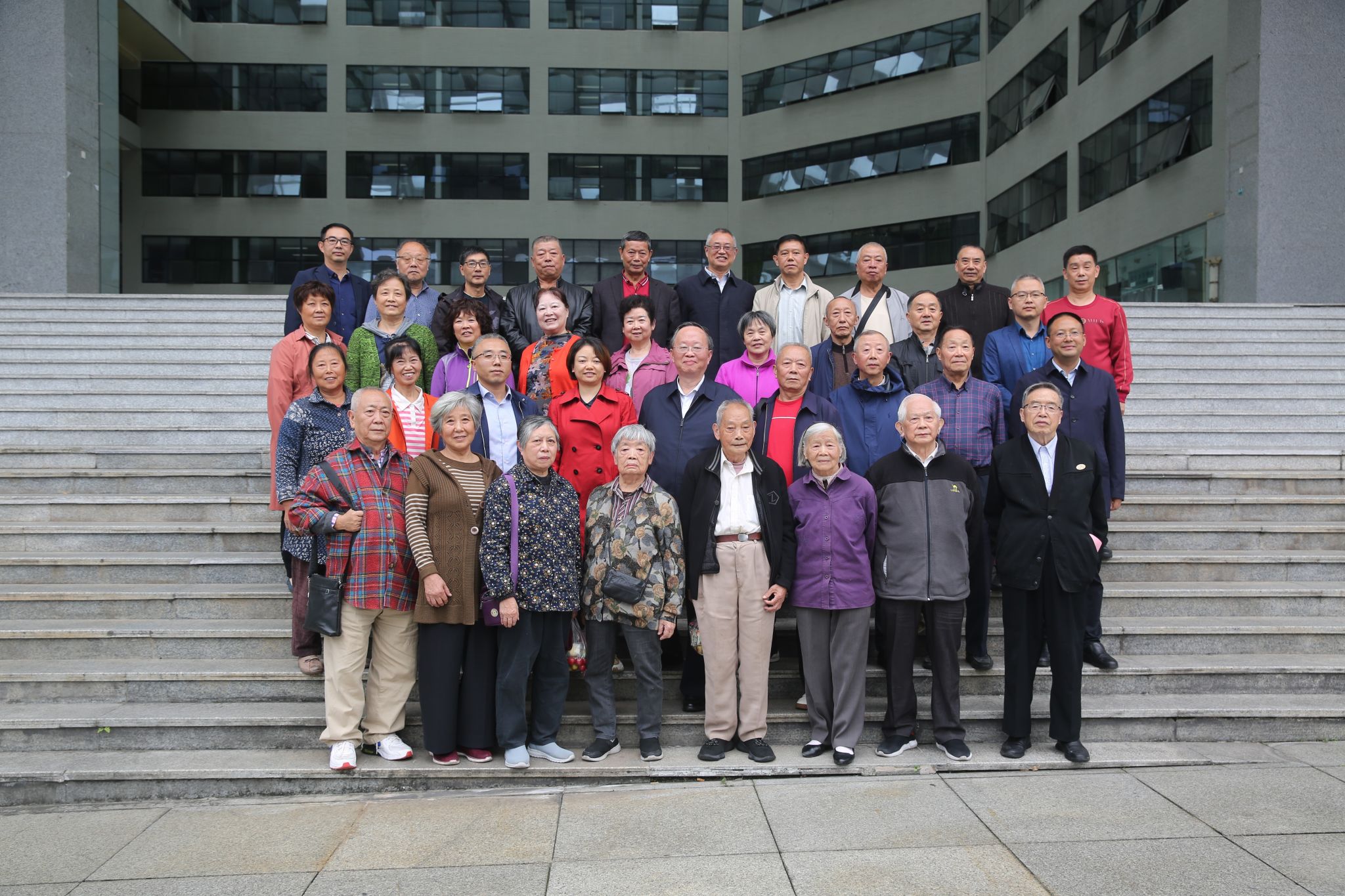 英国365(集团)公司官方网站