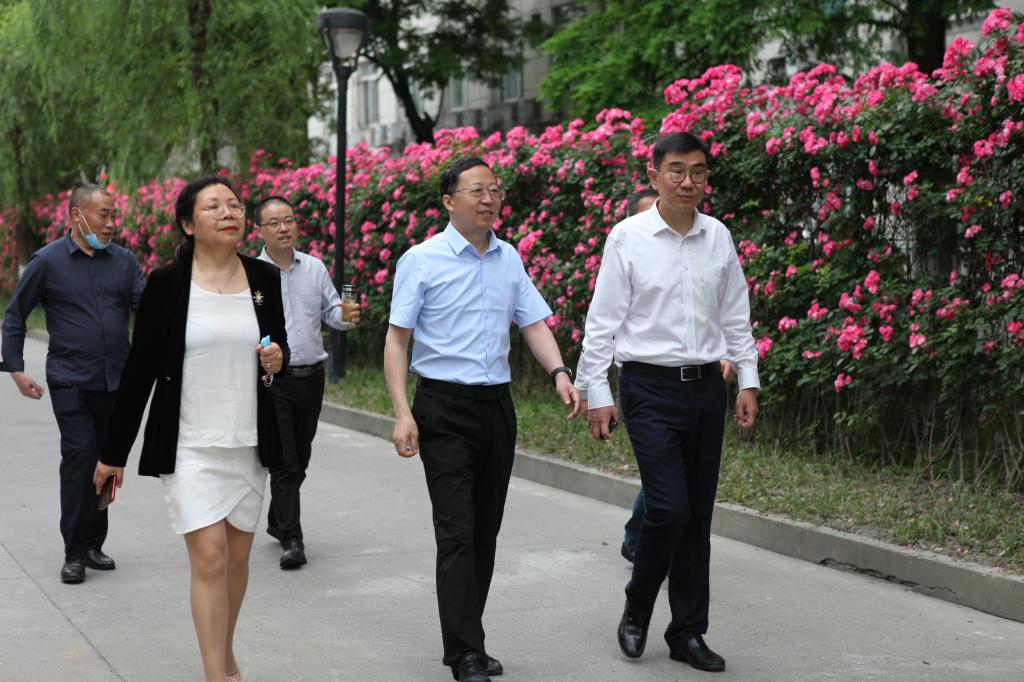 英国365(集团)公司官方网站