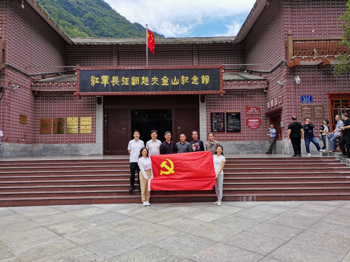 英国365(集团)公司官方网站