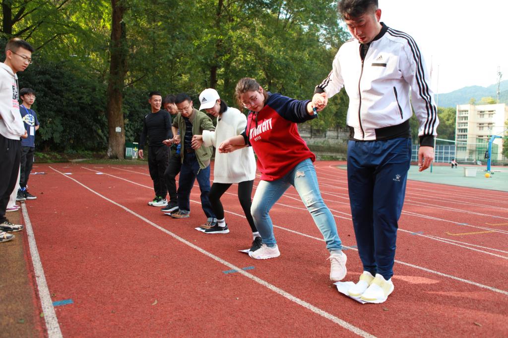 英国365(集团)公司官方网站