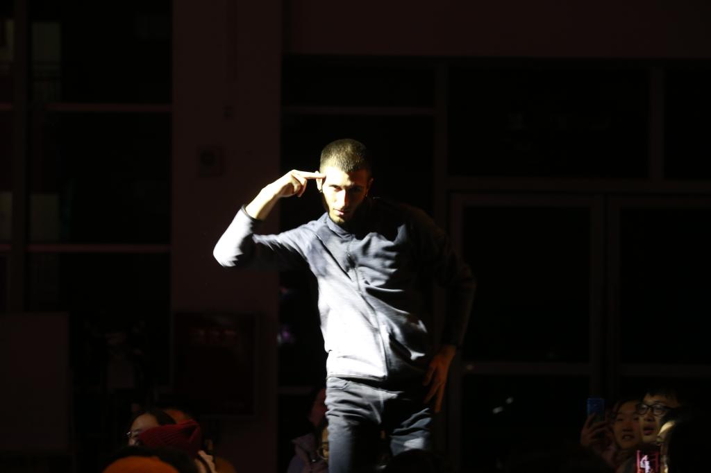 英国365(集团)公司官方网站