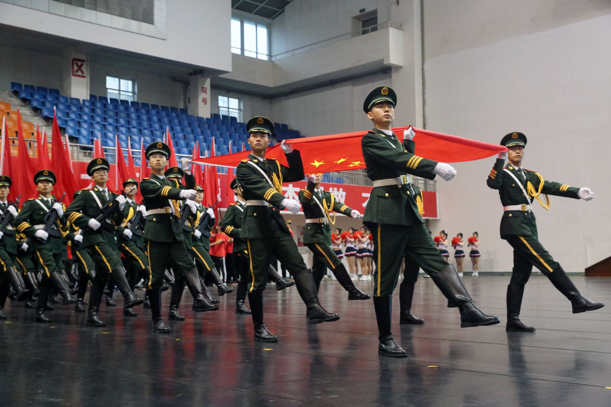 英国365(集团)公司官方网站