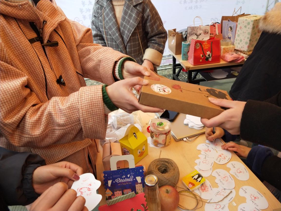 英国365(集团)公司官方网站