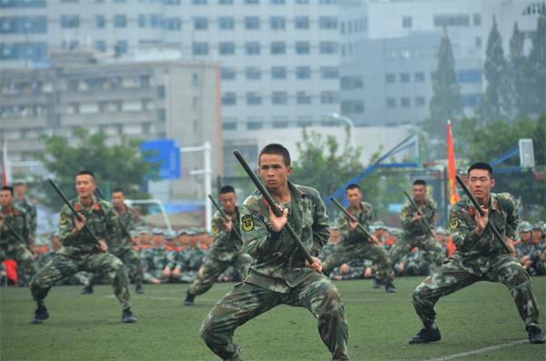 英国365(集团)公司官方网站