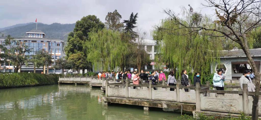 英国365(集团)公司官方网站