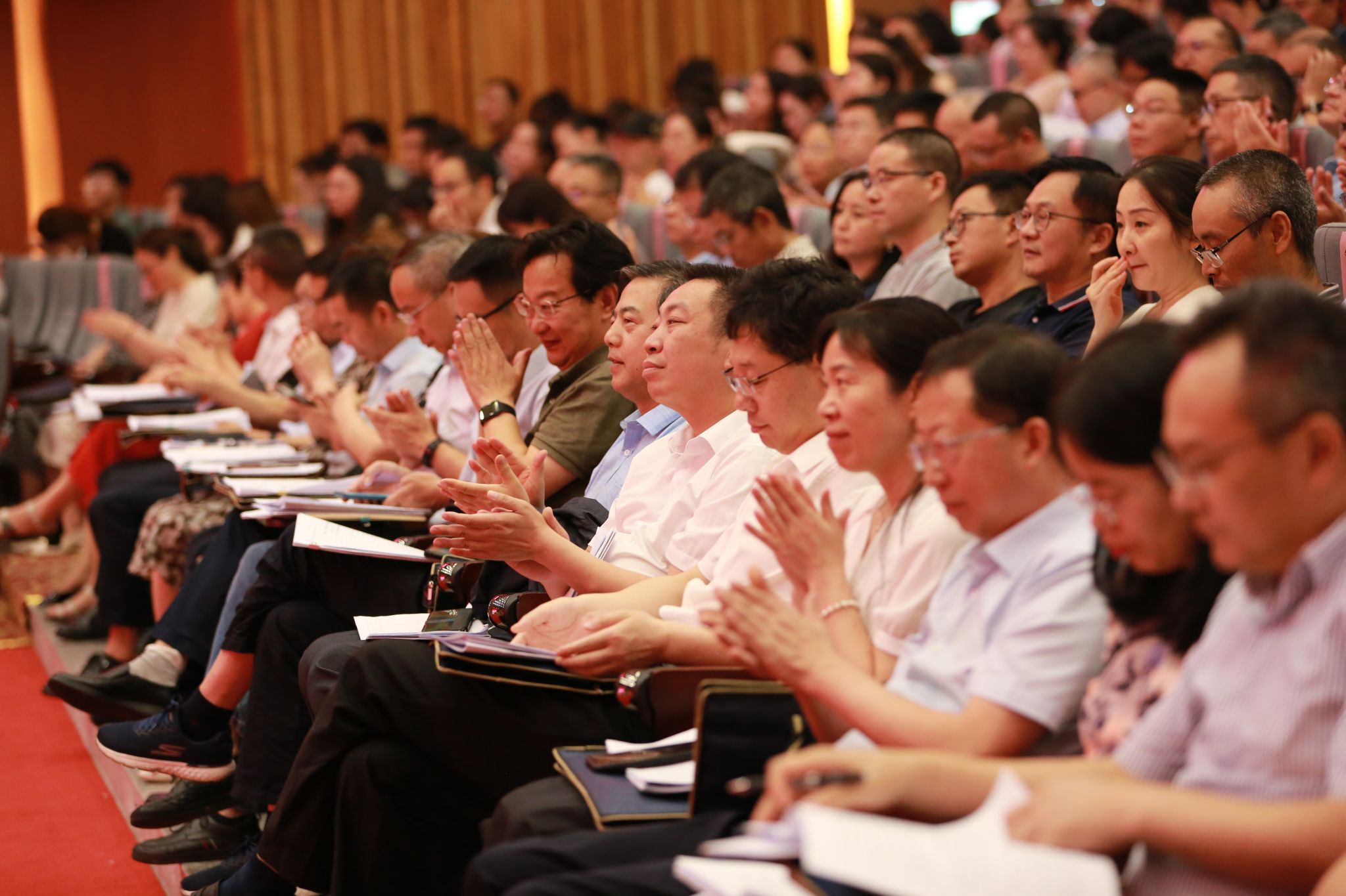 英国365(集团)公司官方网站