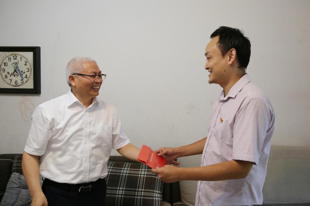 英国365(集团)公司官方网站